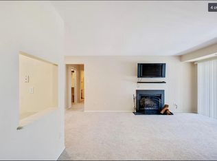 450 Old Forge Xing, Devon, PA 19333