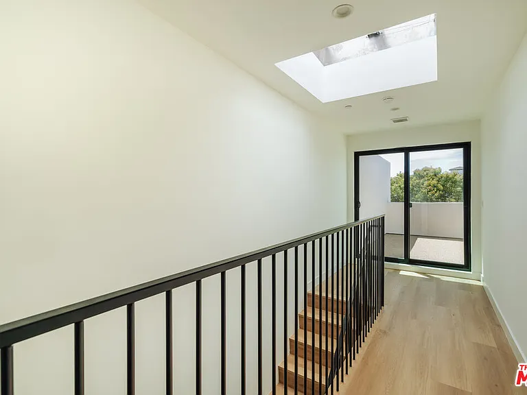 1343 S Ogden Dr #1/2 — Photo 11