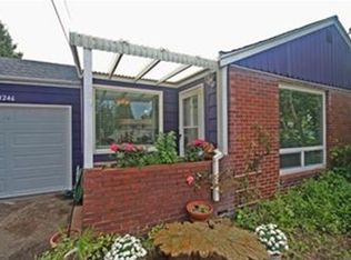 11246 12th Ave SW, Seattle, WA 98146