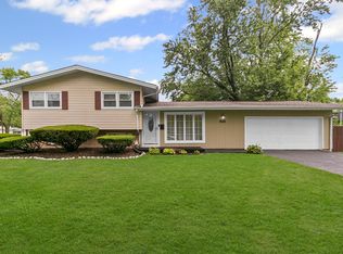 3152 189th St, Lansing, IL 60438