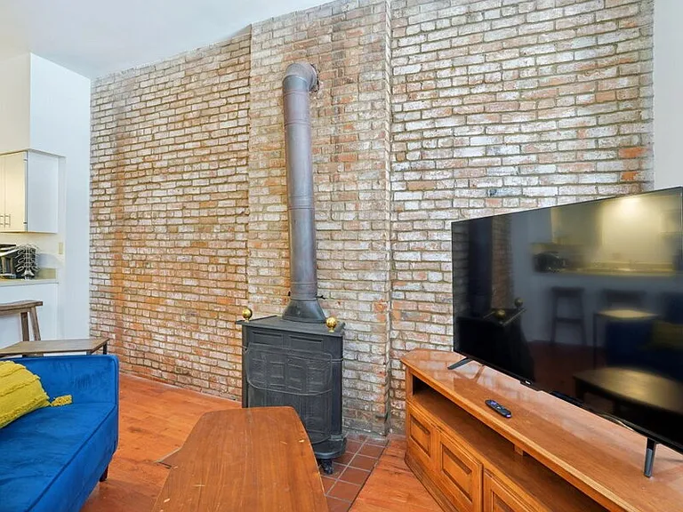 1014 Russell Blvd #B — Photo 16