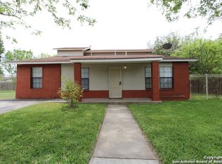 102 Suddith Dr, San Antonio, TX 78233