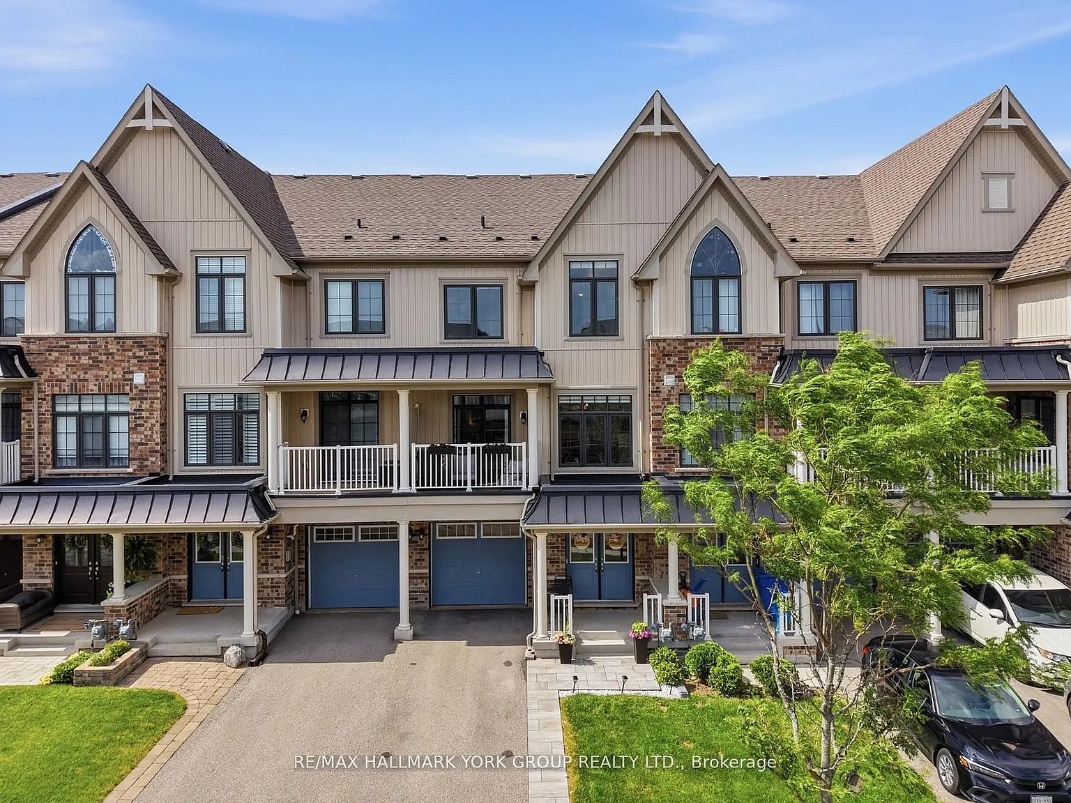 2 bed, $2,900 — Photo 2