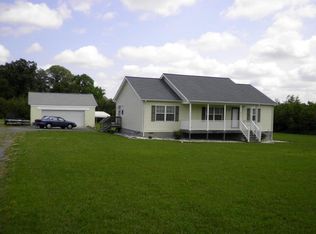 4210 Mulberry Rd, Warsaw, VA 22572