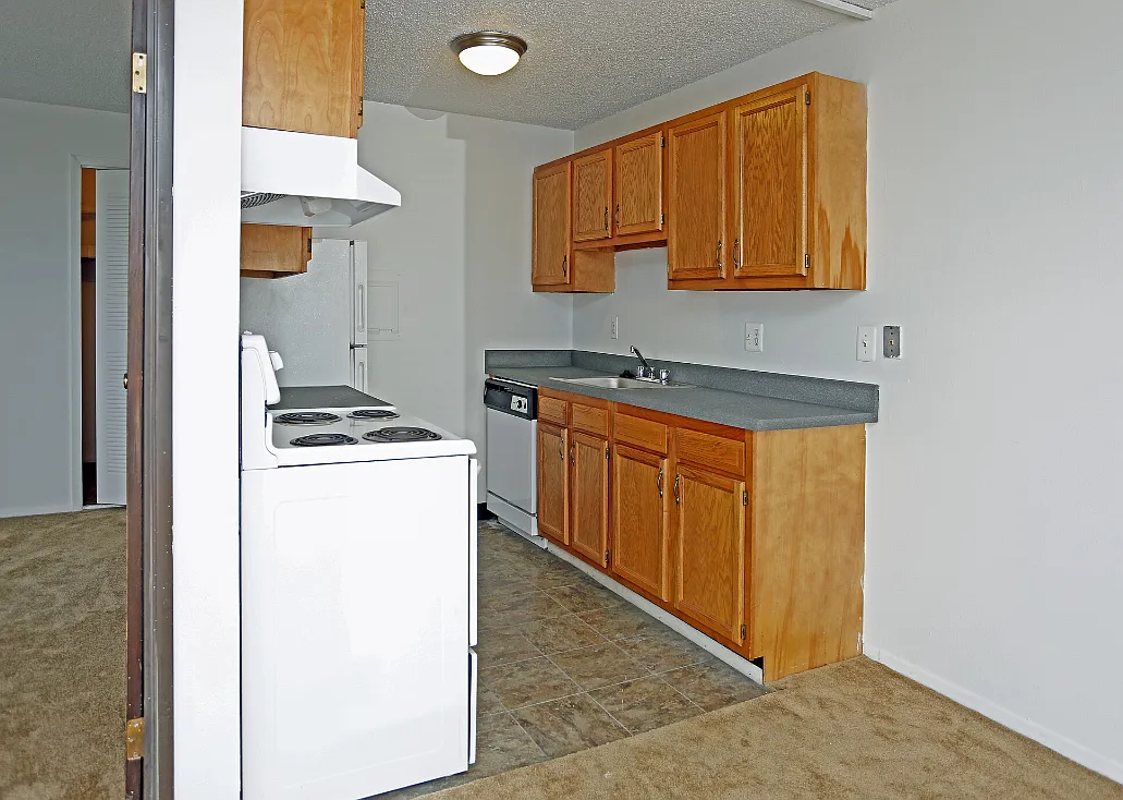 12 North Apartments — Photo 4