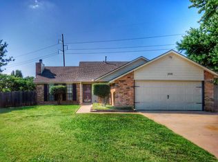209 Taos, Edmond, OK 73013