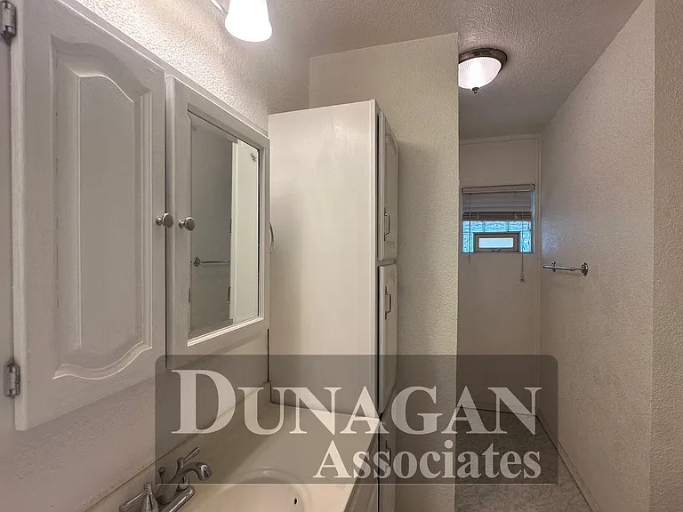 1207 Bryan Cir — Photo 6