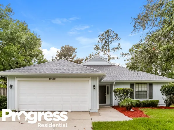 10910 Percheron Dr, Jacksonville, FL 32257