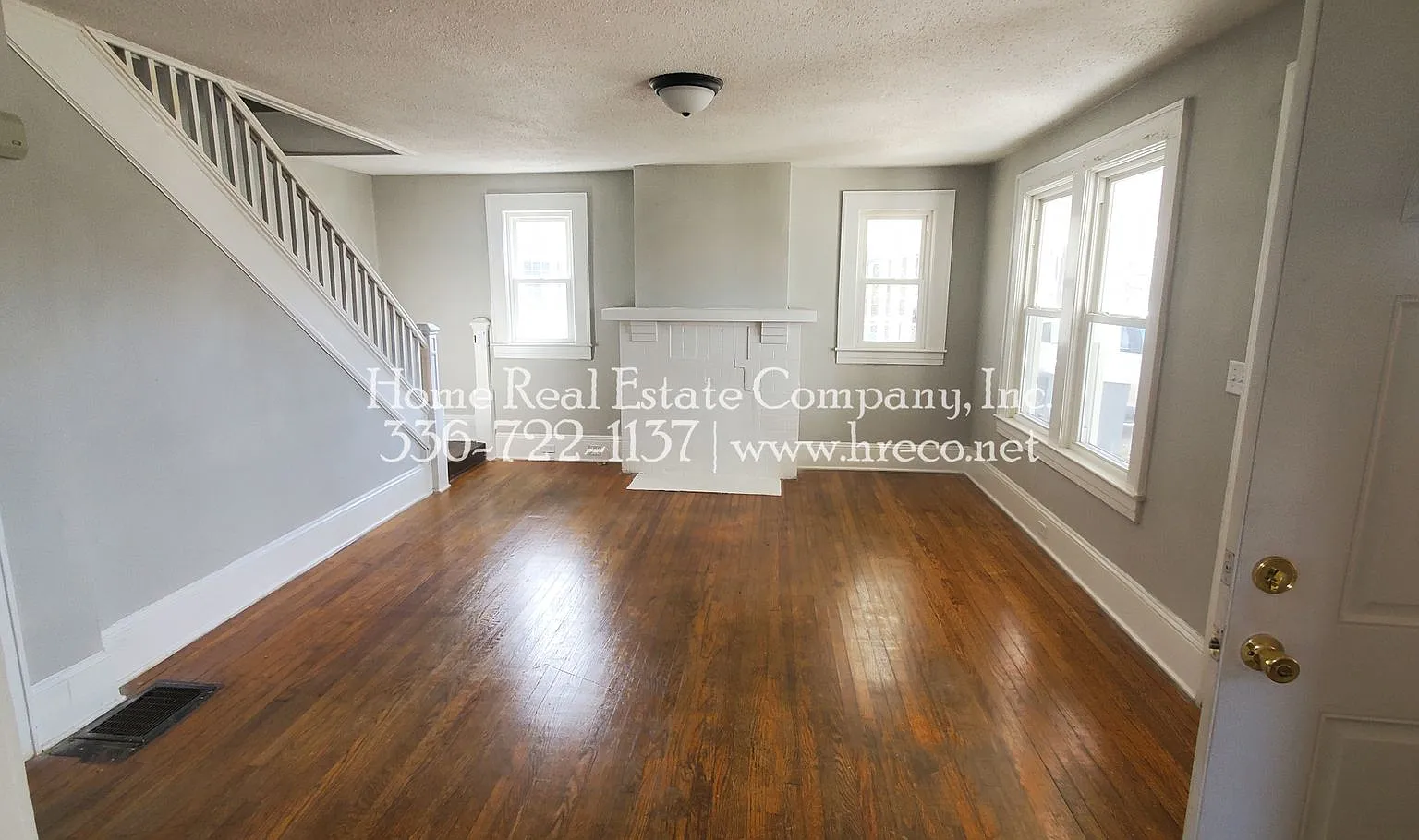 4011 Indiana Avenue — Photo 3