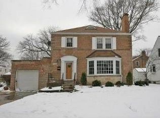 8112 Long Ave, Morton Grove, IL 60053
