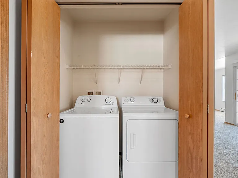 Havenwood Pointe Apartments — Photo 17