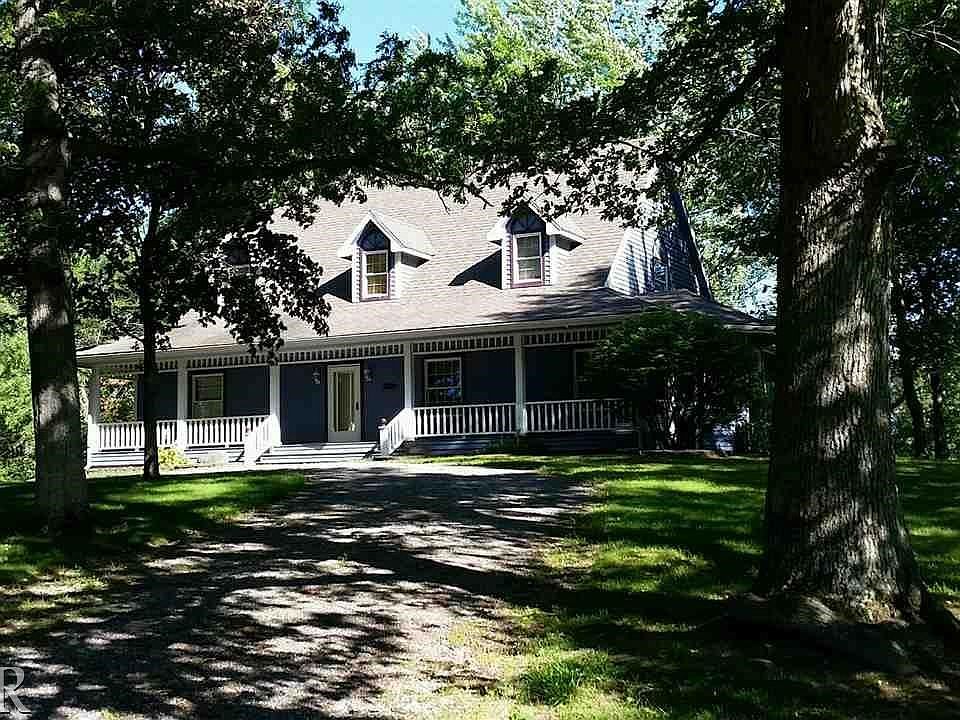 1st image of 2580 Tamarack Ct