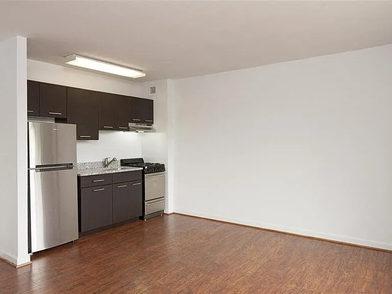 5100 Conn Ave — Photo 9