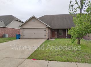 3003 SW Deerfield Blvd UNIT 2, Bentonville, AR 72713