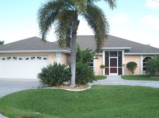 3729 SE 12th Pl, Cape Coral, FL 33904