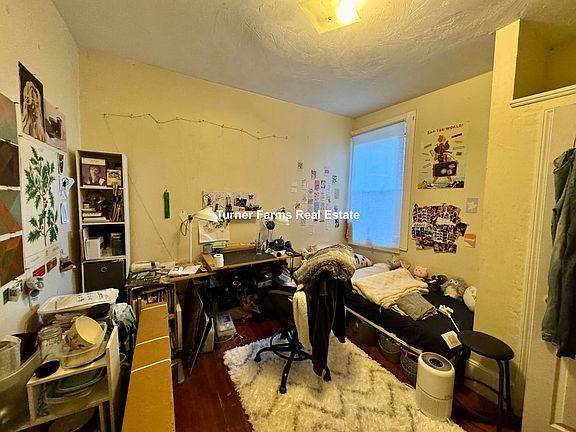 3rd image of 71 S Huntington Ave #2F