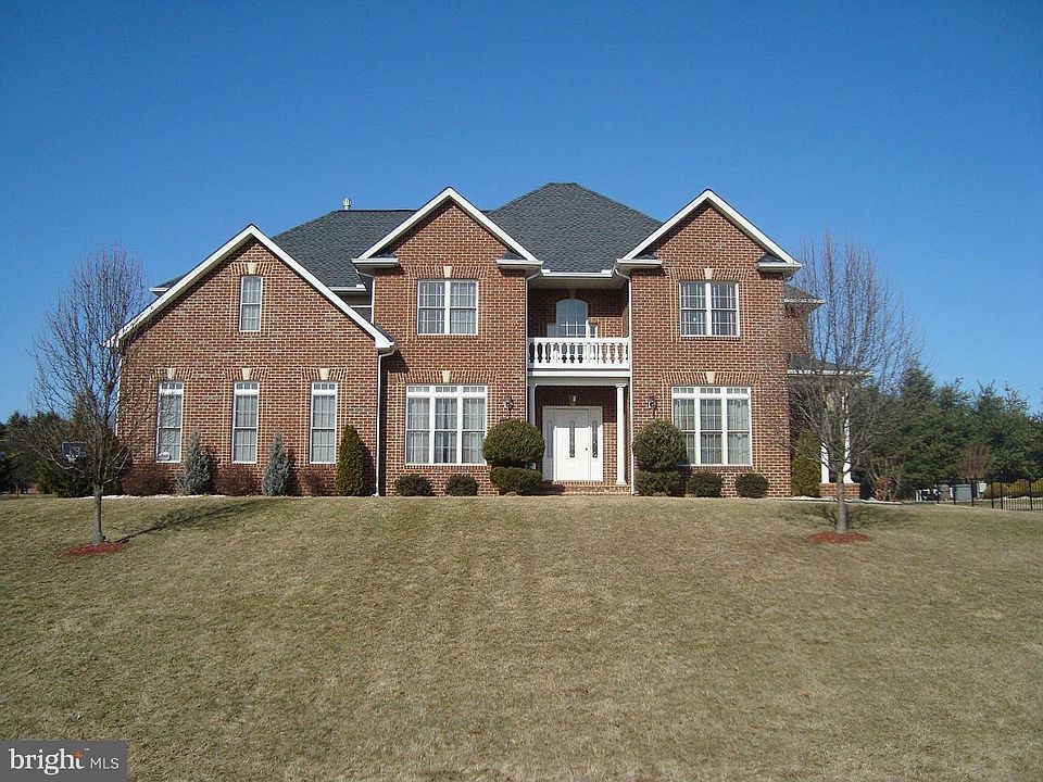 1st image of 10932 Sasha Blvd