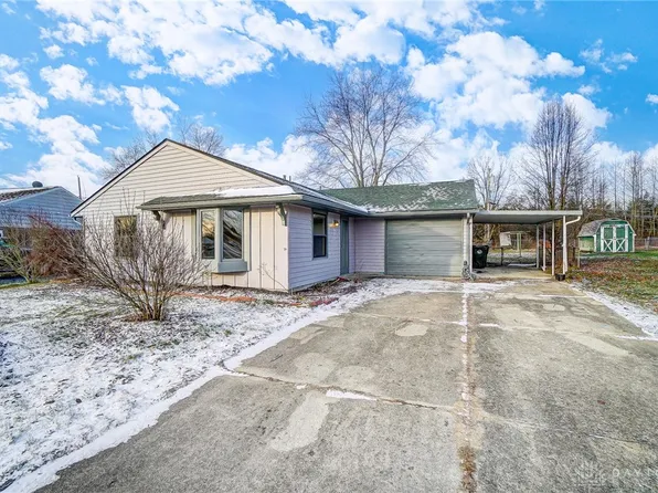 138 Angela Dr, Germantown, OH 45327