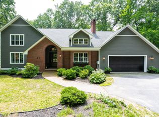 46 Sharon Rd, Windham, NH 03087