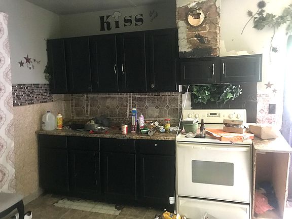4th image of 2506 5 1/2 Ave