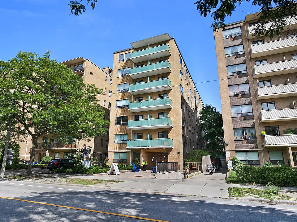 151 Saint George St #605