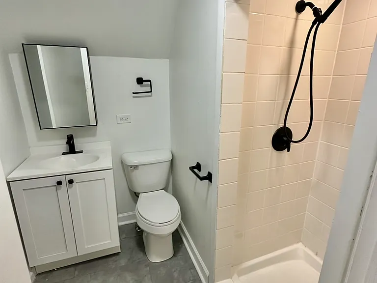 165 E North Ave #2 — Photo 7