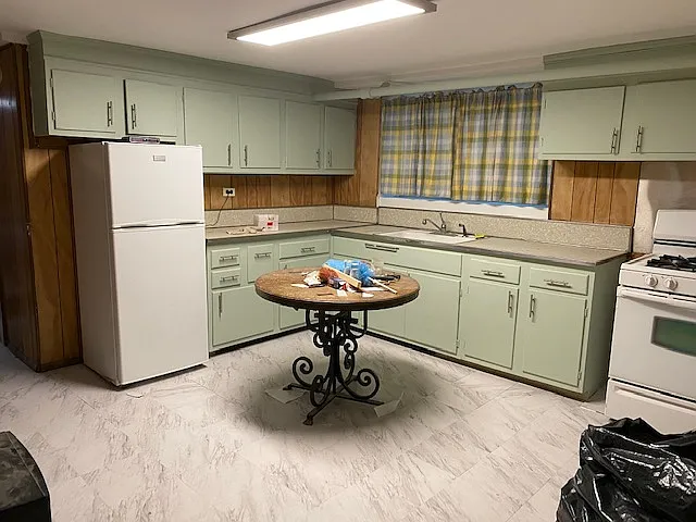 212 Alpine Pl #BASEMENT — Photo 8
