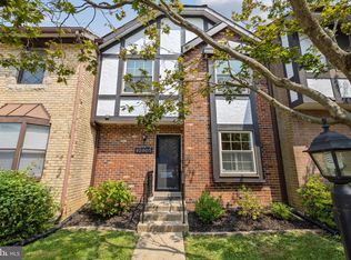 10905 Pebble Run Dr, Silver Spring, MD 20902