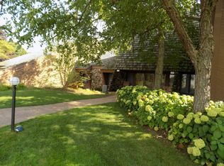 3 Split Rail, Lemont, IL 60439