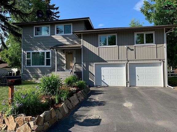 2nd image of 4616 Stanford Dr