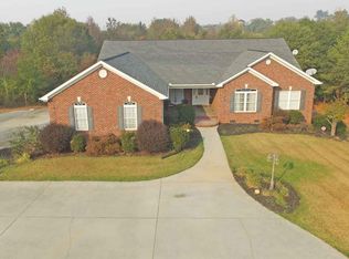 111 Winding Creek Rd, Anderson, SC 29621