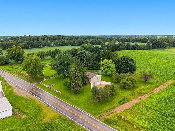 3rd image of 3690 S State Road 3