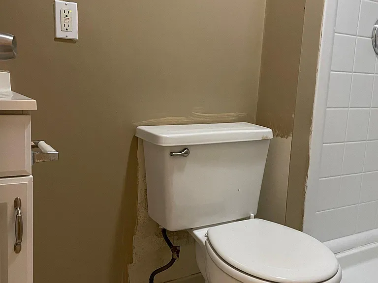 1400 Bush Ave — Photo 3