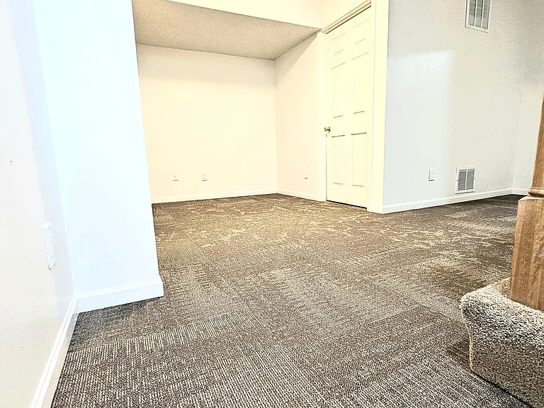 Downstairs clean area