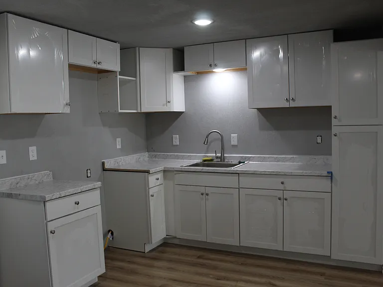 6075 Anahuac Ave — Photo 4