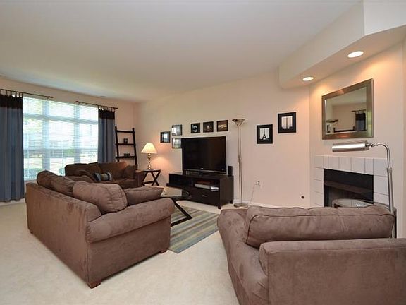 5th image of 3130 Primrose Ln