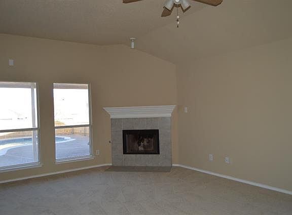 4th image of 1933 Clifton Dr