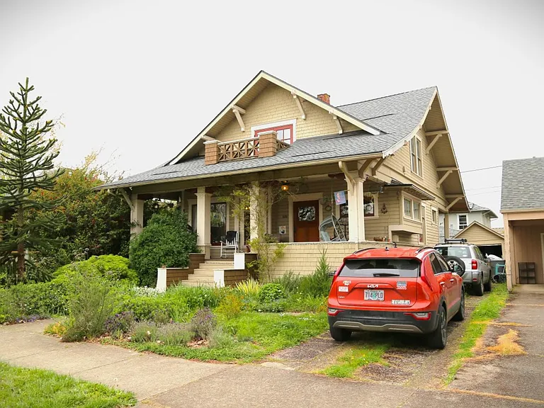 626 SW 5th St — Photo 20