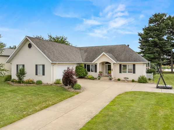 20 Senior Dr, Greenwich, OH 44837