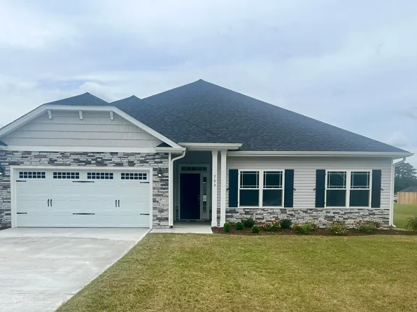 703 Madison Ann Drive, La Grange, NC 28551