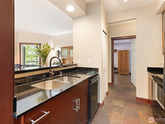 5th image of 259 W Bakerview Road #C403