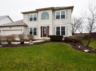 528 Chestnut Dr, Oswego, IL 60543