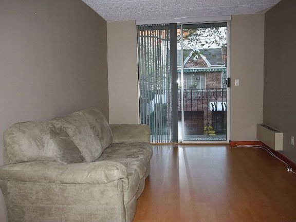 Living room leading to terrace