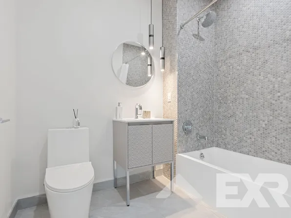 286 Rider Avenue image 14 of 17