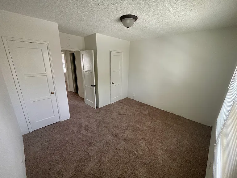380 N Mar Vista Ave #3 — Photo 6