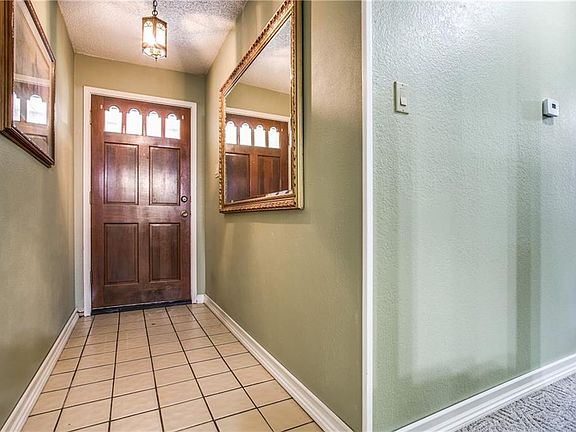 4th image of 7525 Schiller Dr