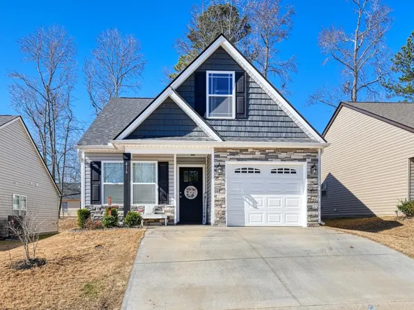 416 Timberwood Dr, Woodruff, SC 29388