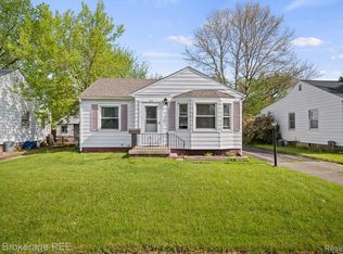 545 Burroughs Ave, Flint, MI 48507