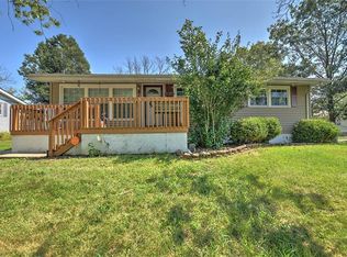 2092 Ramsey Dr, Decatur, IL 62526