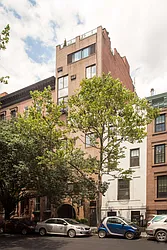 425 East 84th Street in Yorkville